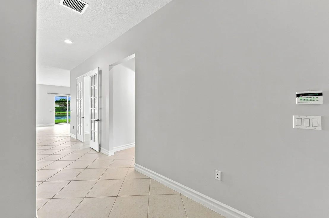 Photo of 14820 Strand Lane