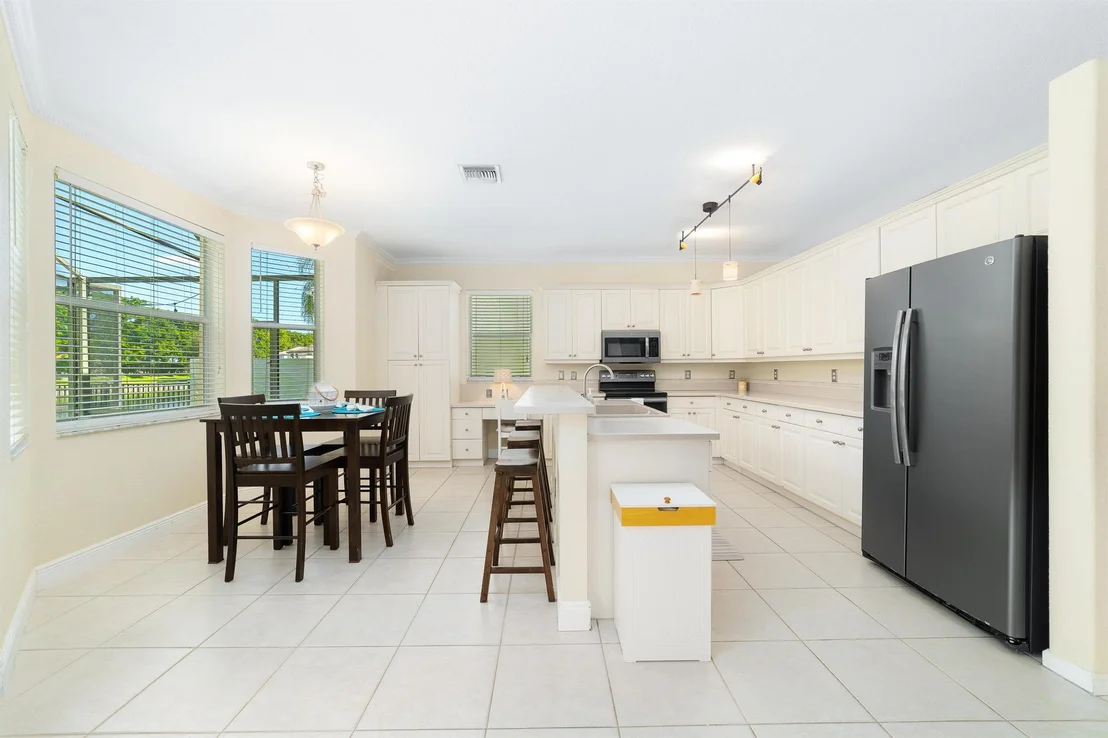 Photo of 7671 Oak Grove Circle