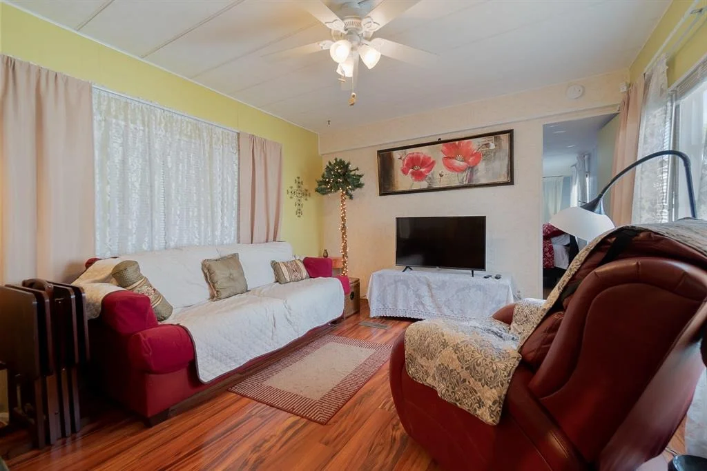 Photo of 7013 Esper Bay