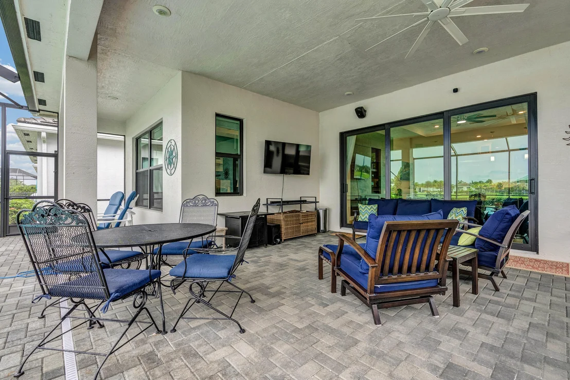 Photo of 15829 Key Biscayne Lane