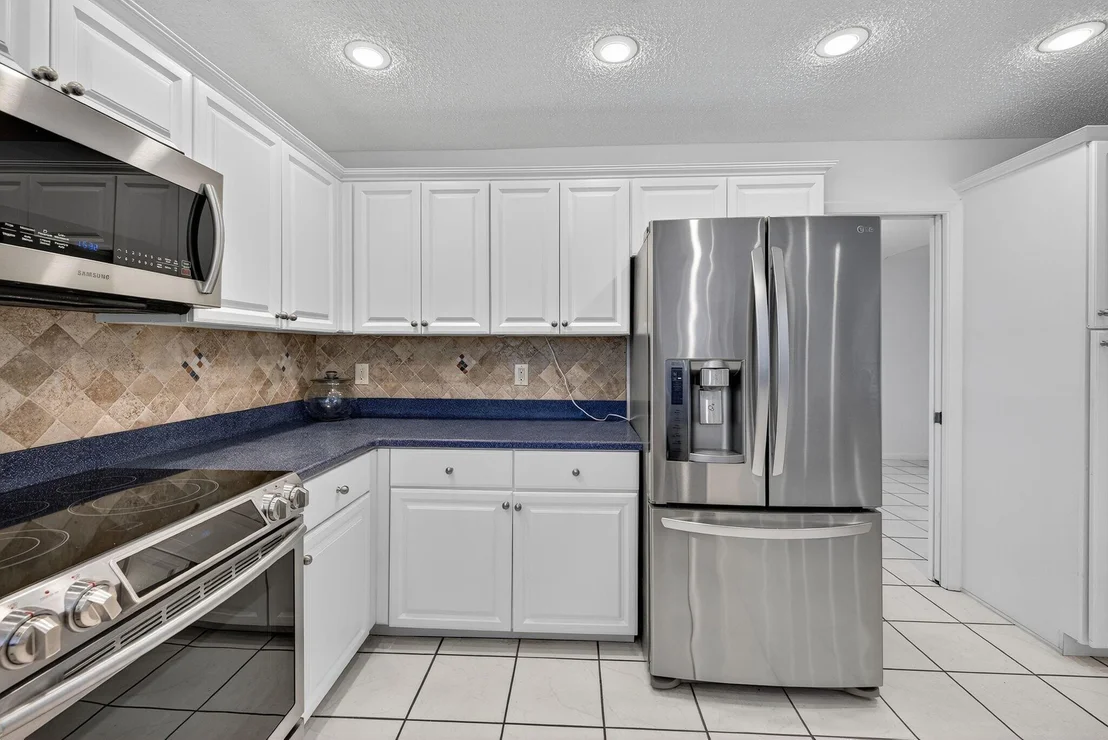 Photo of 3140 Old Orchard Road