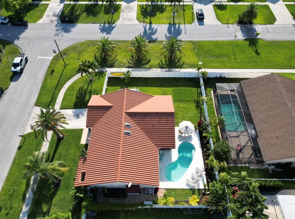 Photo of 455 Seneca Lane