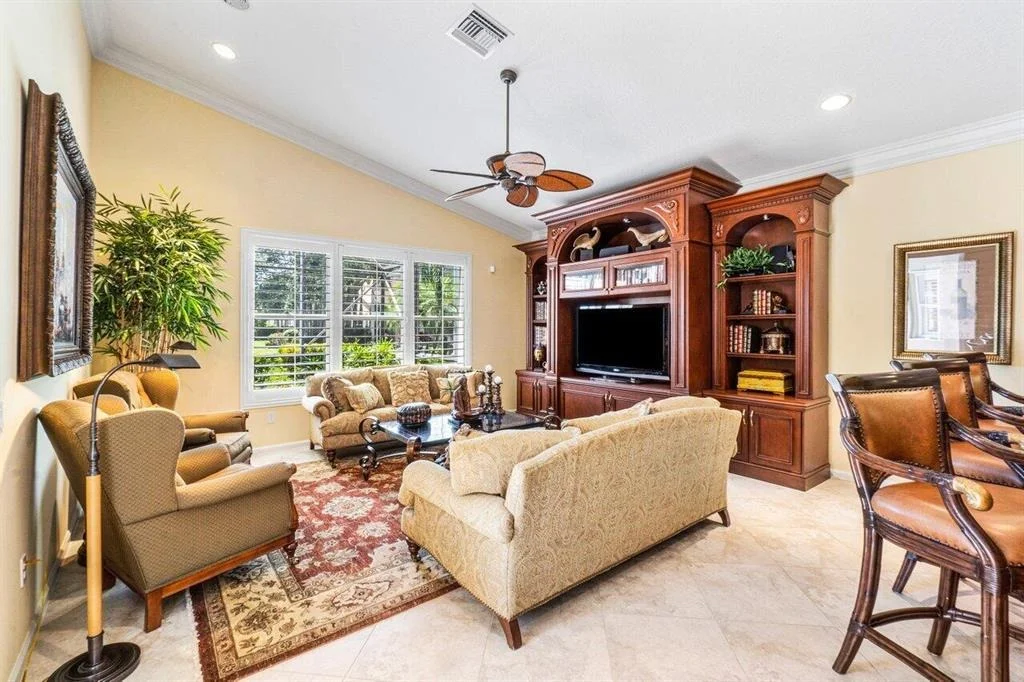 Photo of 7047 Great Falls Circle