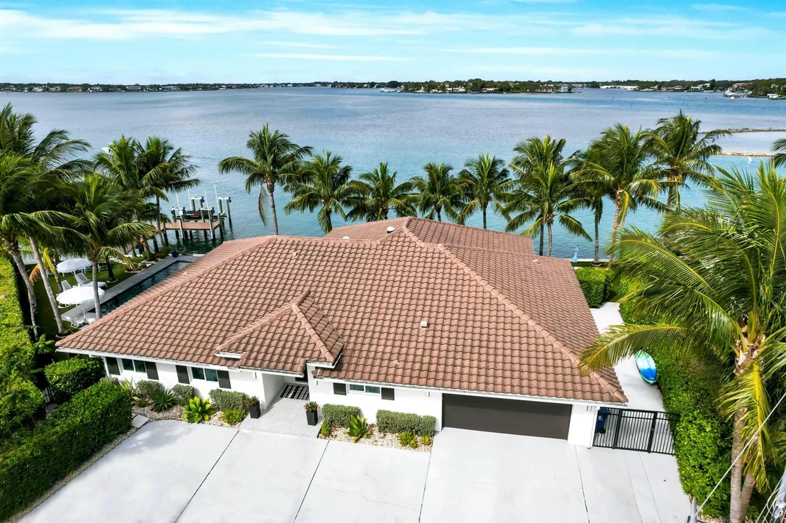 Photo of 972 Marlin Drive