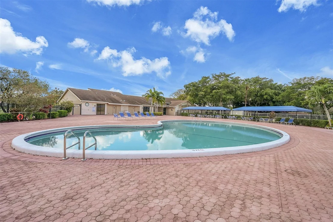 Photo of 6195 Winding Brooke Way