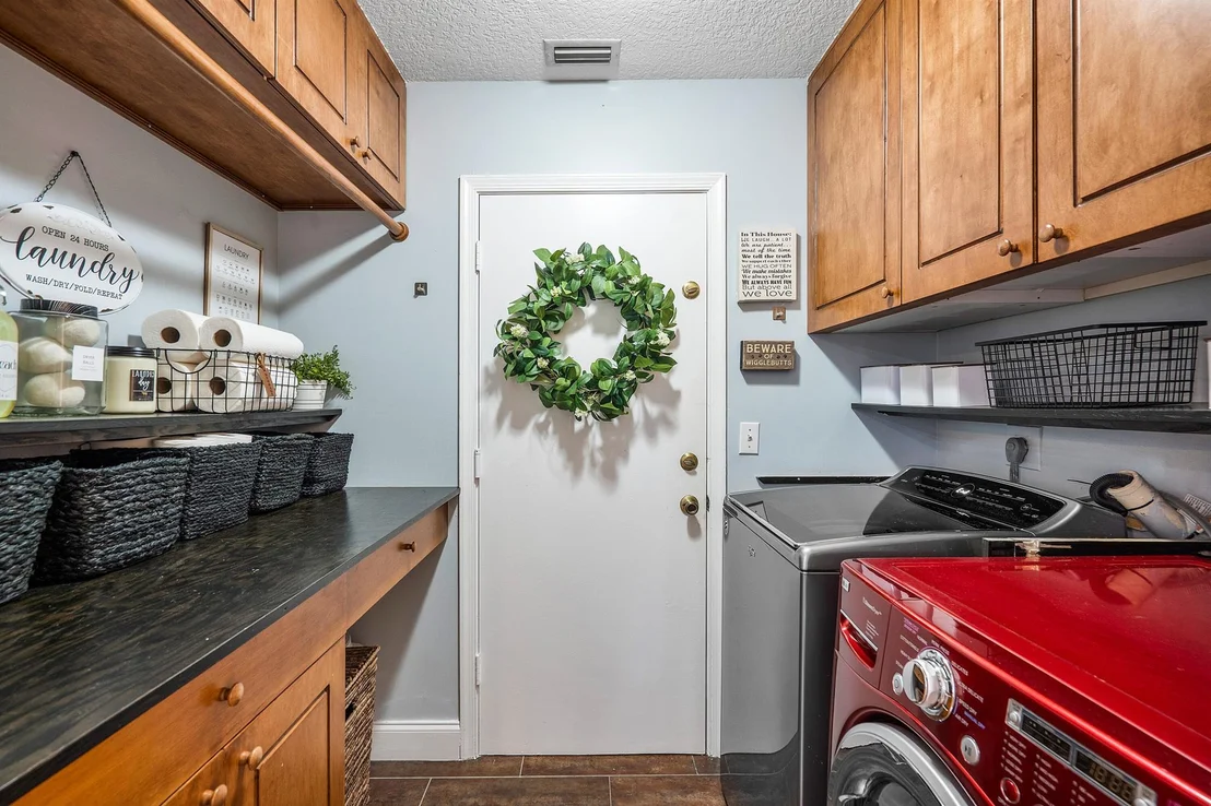 Photo of 5512 Descartes Circle