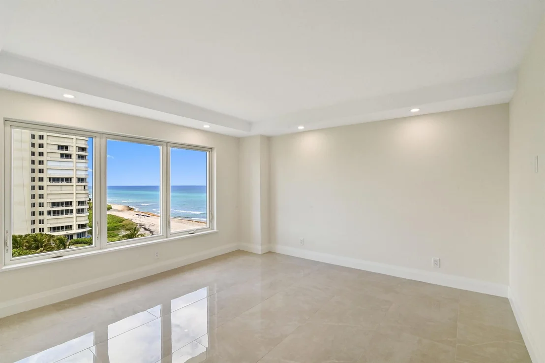 Photo of Unit 708 at 600 S Ocean Boulevard