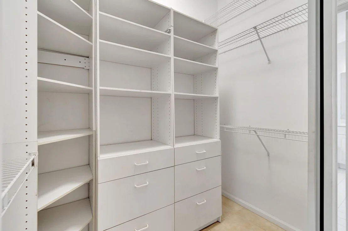 Photo of 6631 Sherbrook Drive