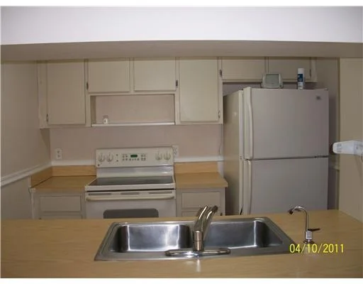 Photo of 5892 Albert Road