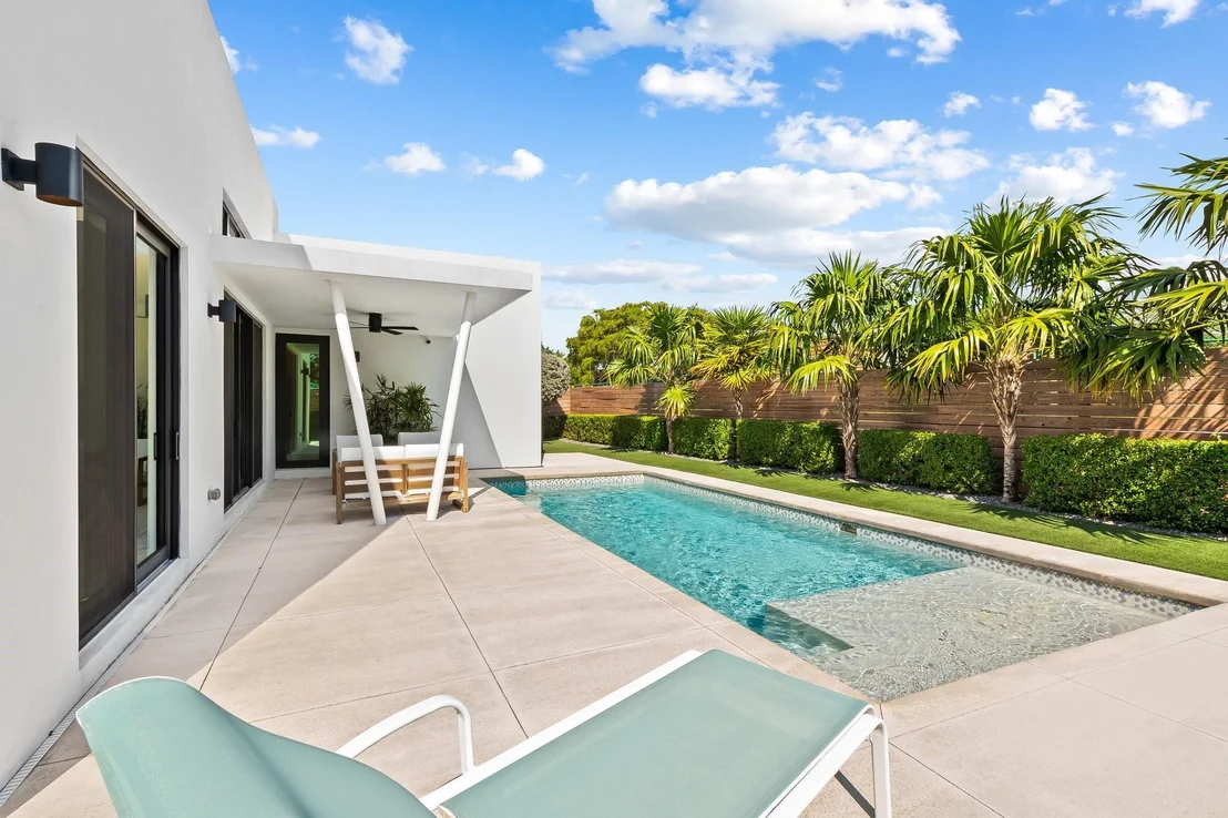 Photo of 509 Curlew Road