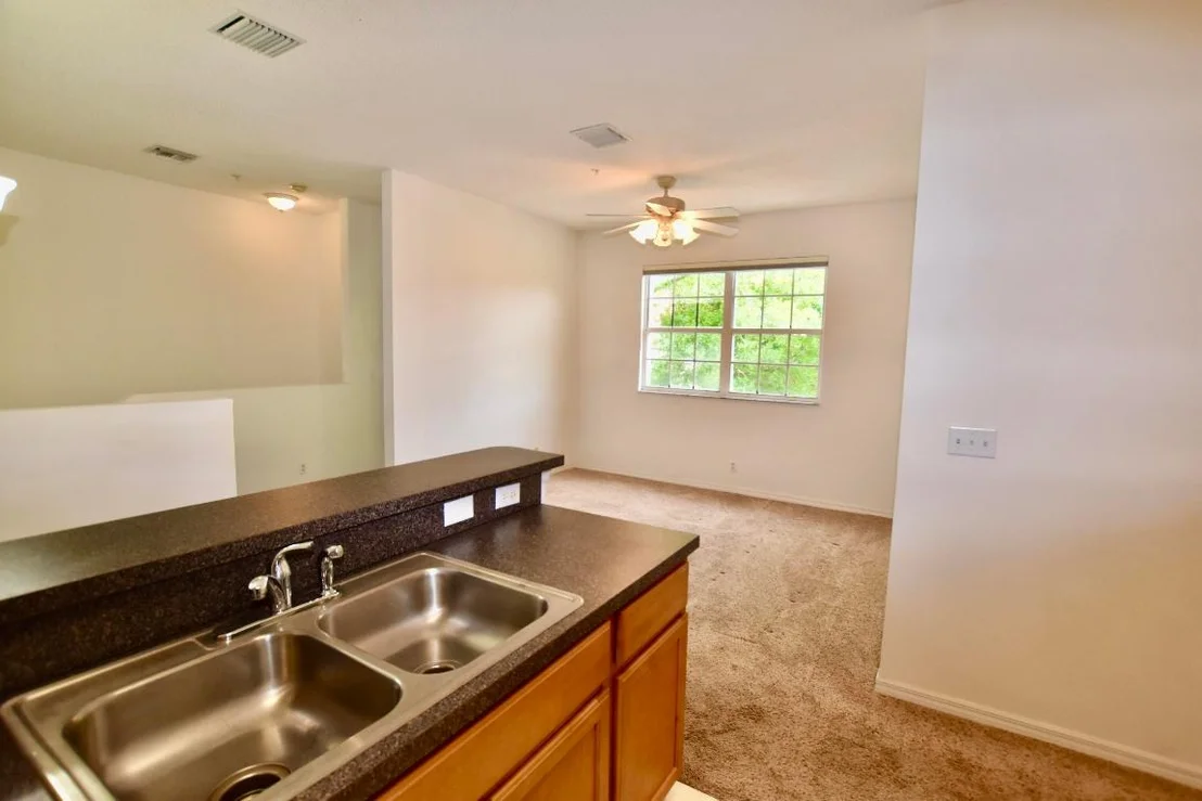 Photo of Unit J at 106 Lighthouse Circle