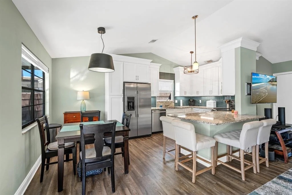 Photo of 104 Greenbriar Drive