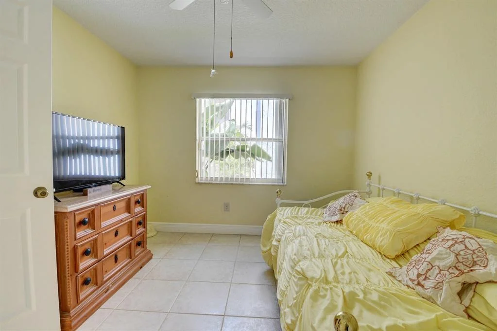 Photo of 10640 Plainview Circle