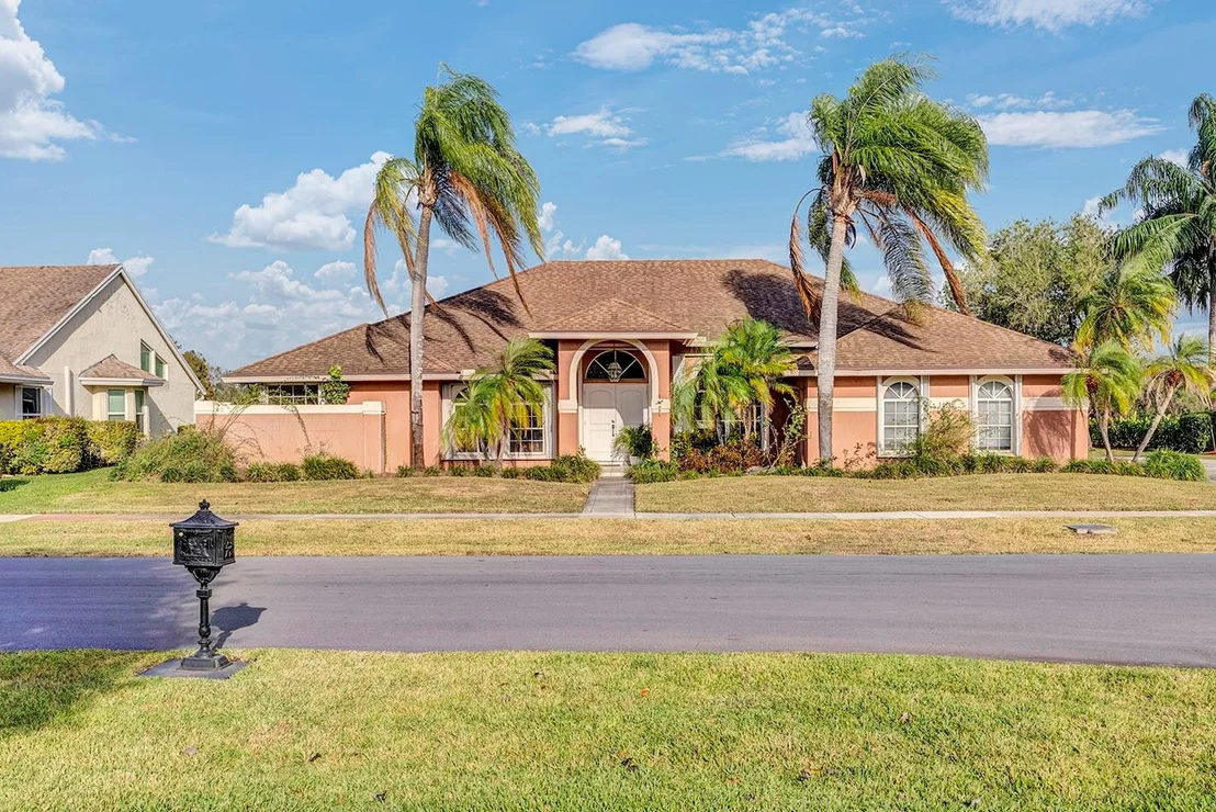 Photo of 1656 Grantham Drive
