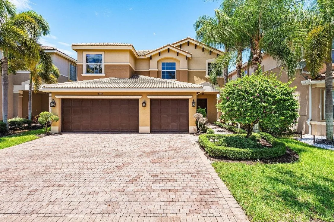 Photo of 8563 Briar Rose Point