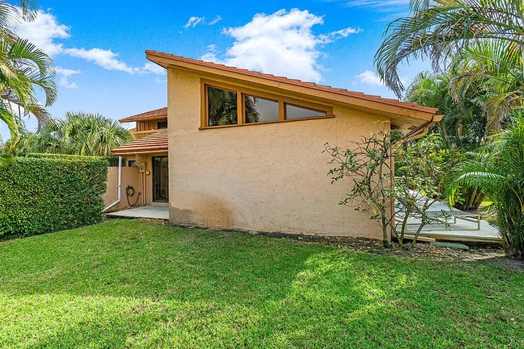 Photo of 5405 Stonybrook Lane