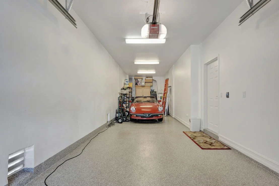 Photo of 3070 Equestrian Drive