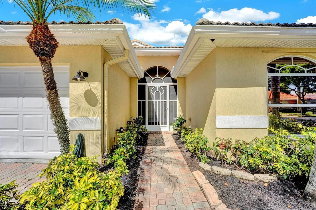 Photo of 5445 Grande Palm Circle