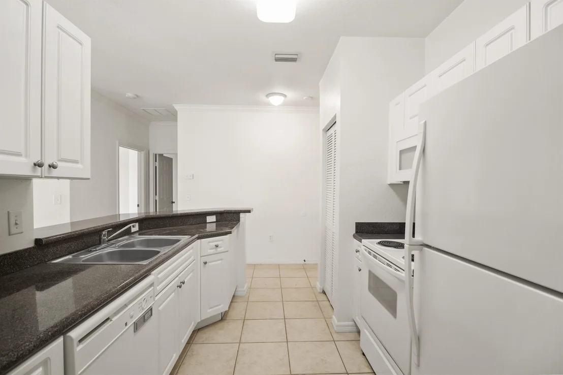 Photo of 272 SE Kitching Circle