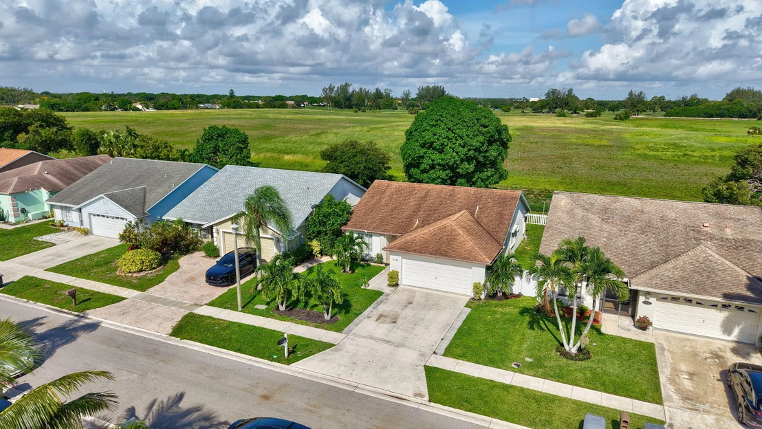 Photo of 5148 Arbor Glen Circle