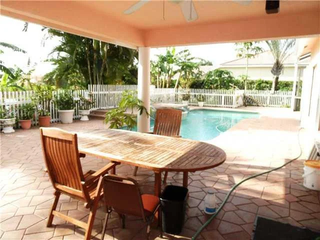 Photo of 9342 Aqua Vista Boulevard