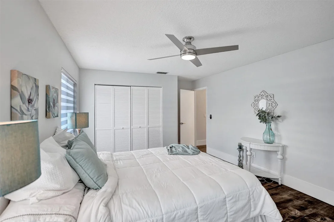 Photo of 21464 Bridge View Drive