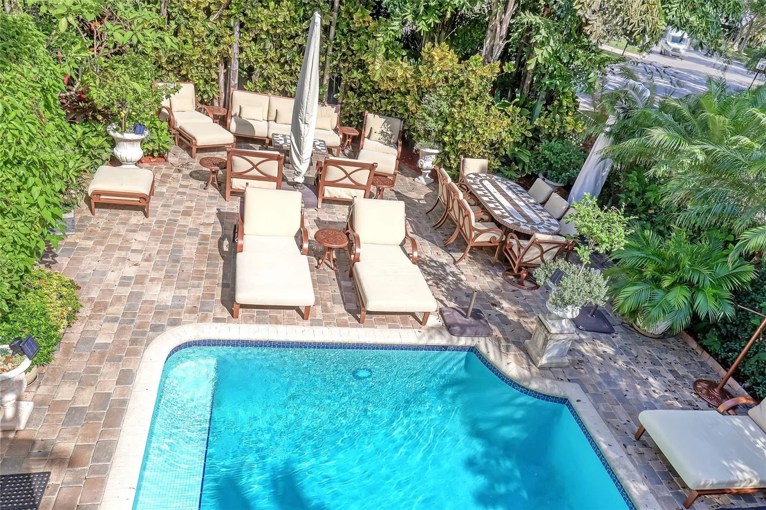 Photo of 3594 Ensign Circle