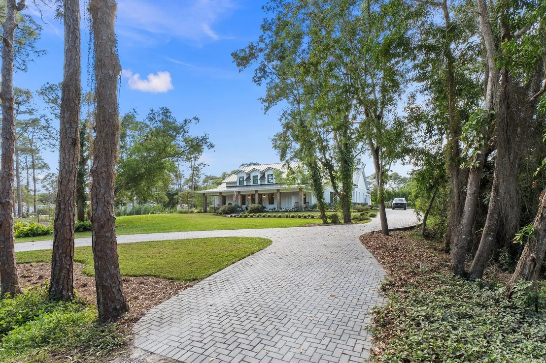 Photo of 16365 122nd Drive N
