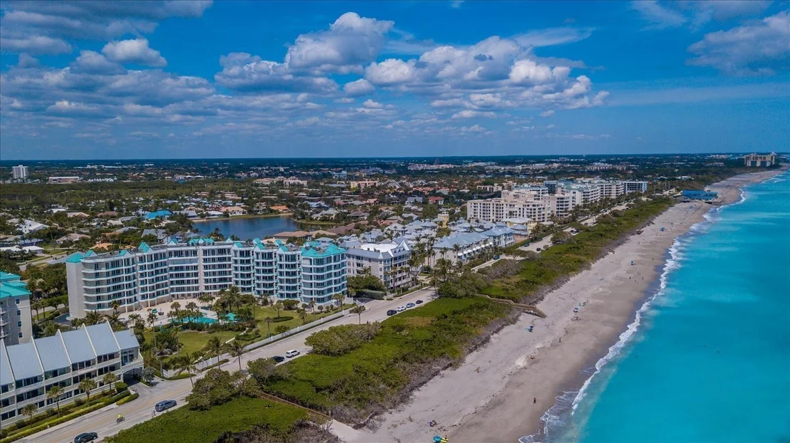 Photo of Unit N604 at 2000 S Highway A1a
