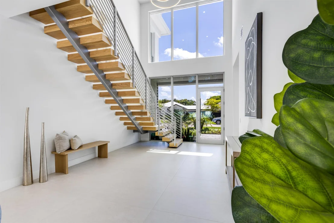 Photo of 417 Lake Drive