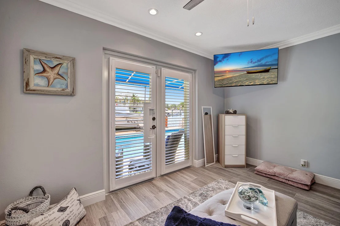 Photo of 330 SE 16th Avenue