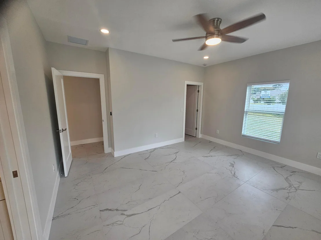Photo of 3848 SE Grant Street