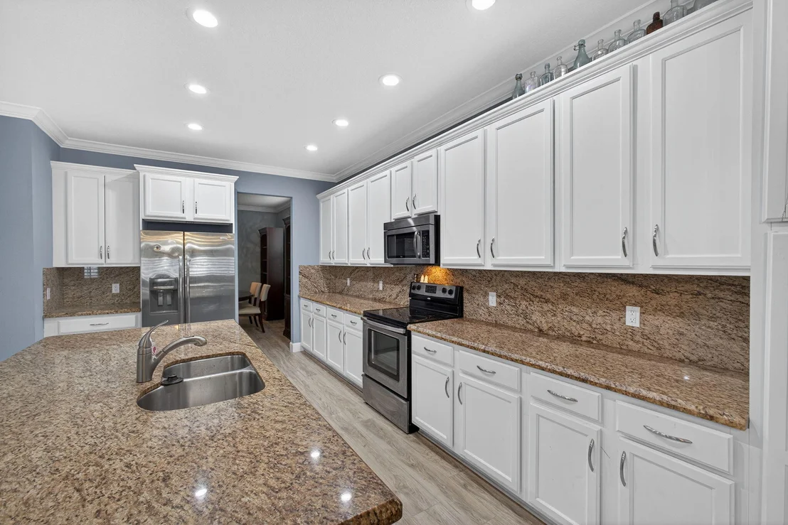 Photo of 9583 Phipps Lane
