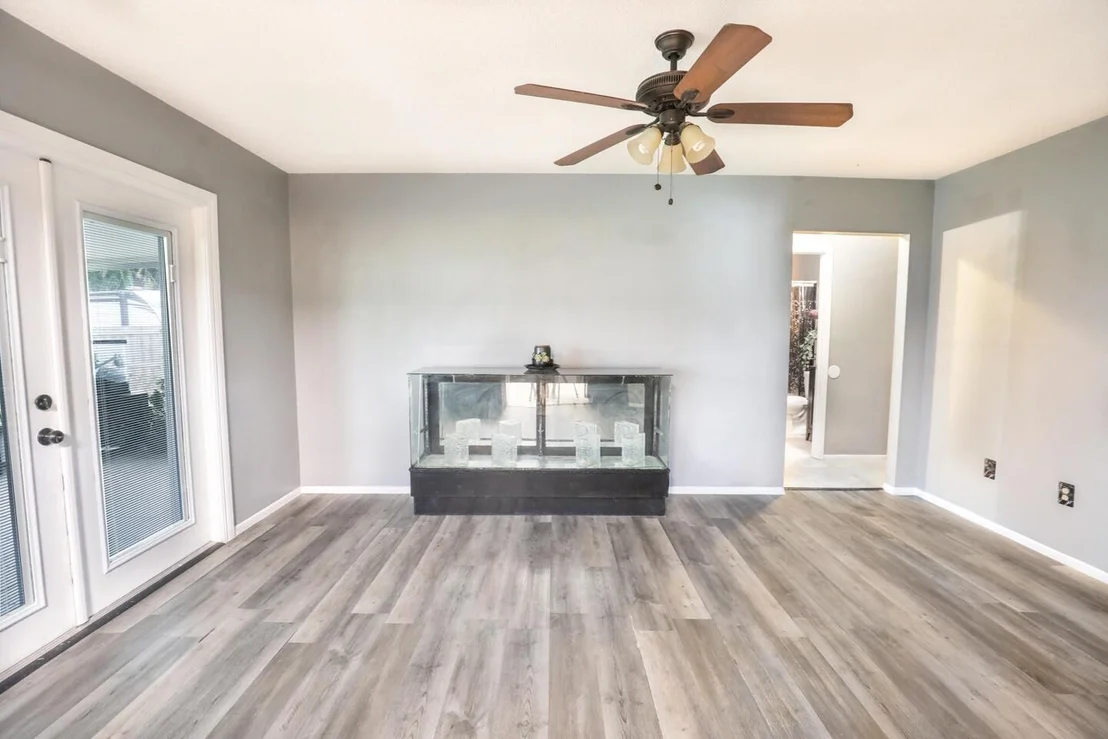 Photo of 6103 Palm Drive
