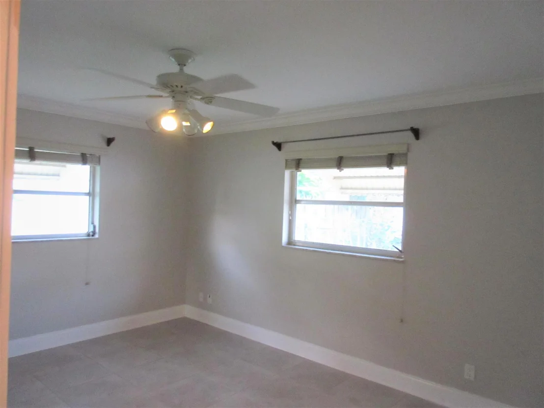 Photo of 3592 Marlin Street