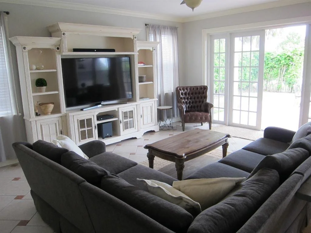 Photo of 2160 Bellcrest Circle