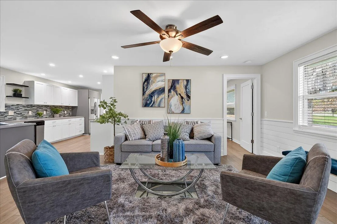 Photo of 262 Easy Street