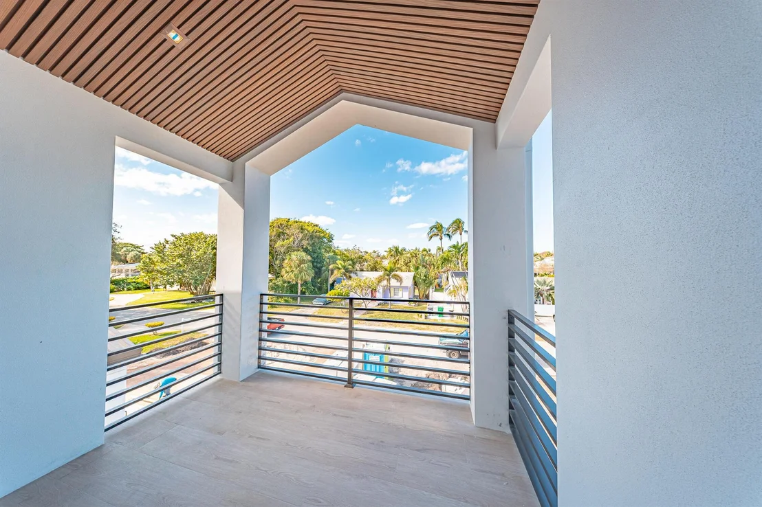 Photo of 3215 Palm Drive