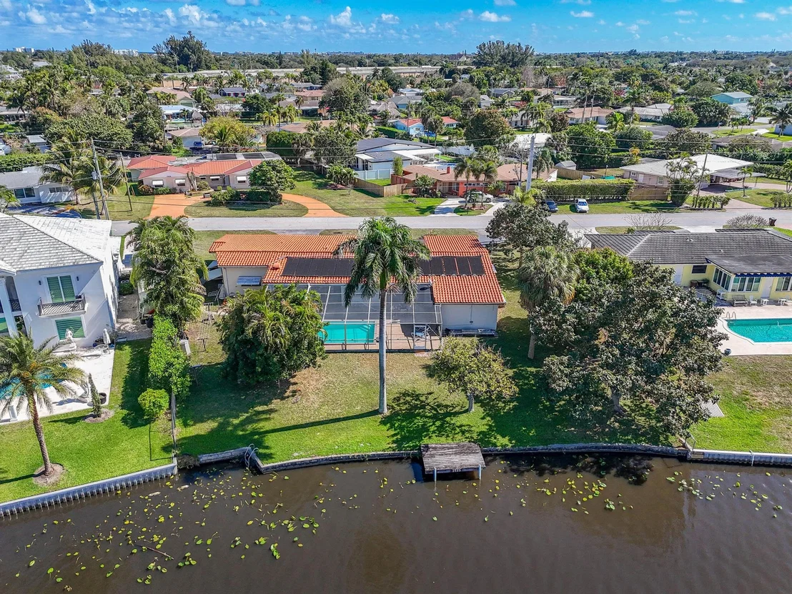 Photo of 7945 Pine Tree Lane