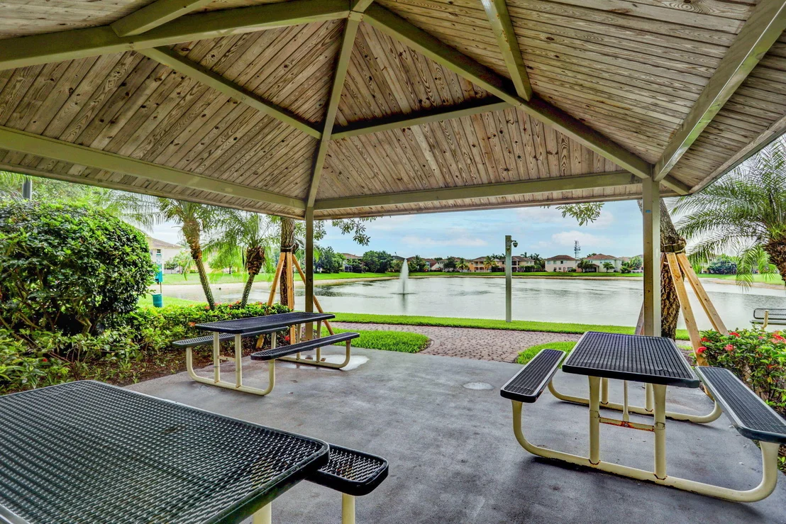 Photo of 742 Cresta Circle
