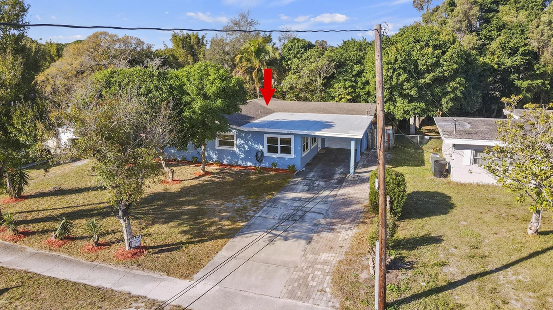 Photo of 2809 Oleander Boulevard