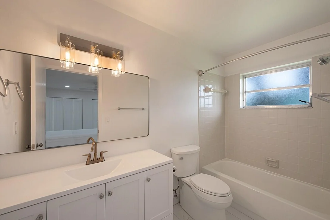 Photo of Unit D at 5220 Nesting Way