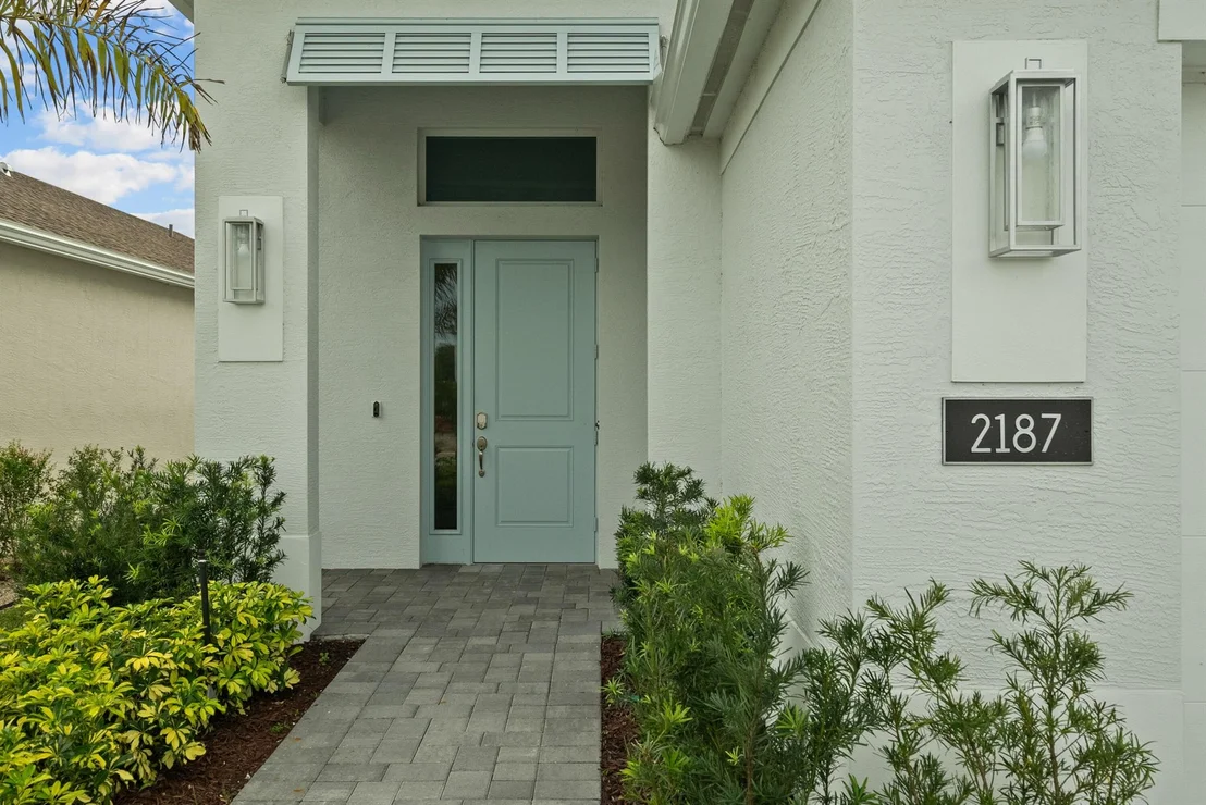 Photo of 2187 Falls Manor