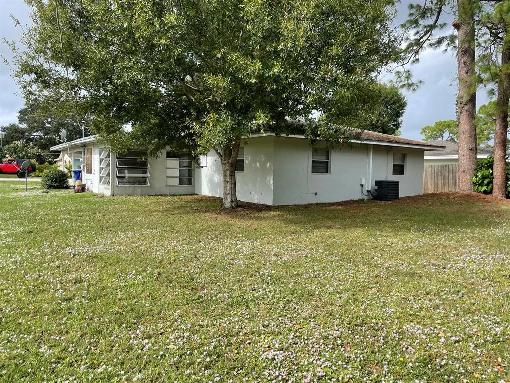 Photo of 226 18th Ave Avenue