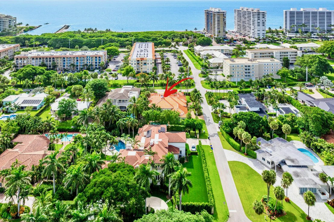 Photo of 1191 Banyan Road