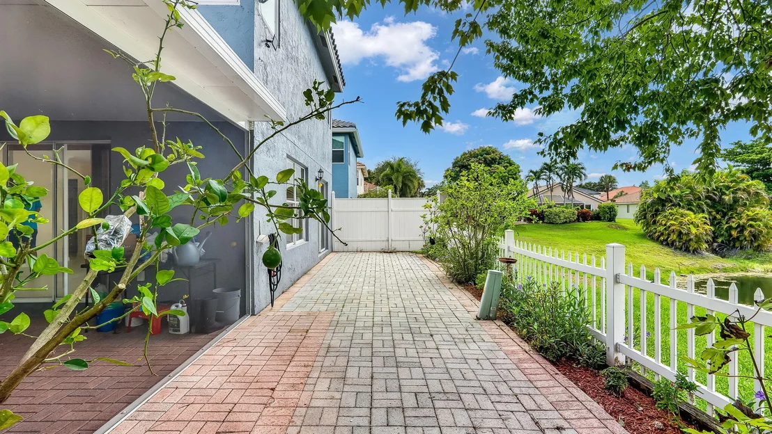 Photo of 23329 TREELINE Drive
