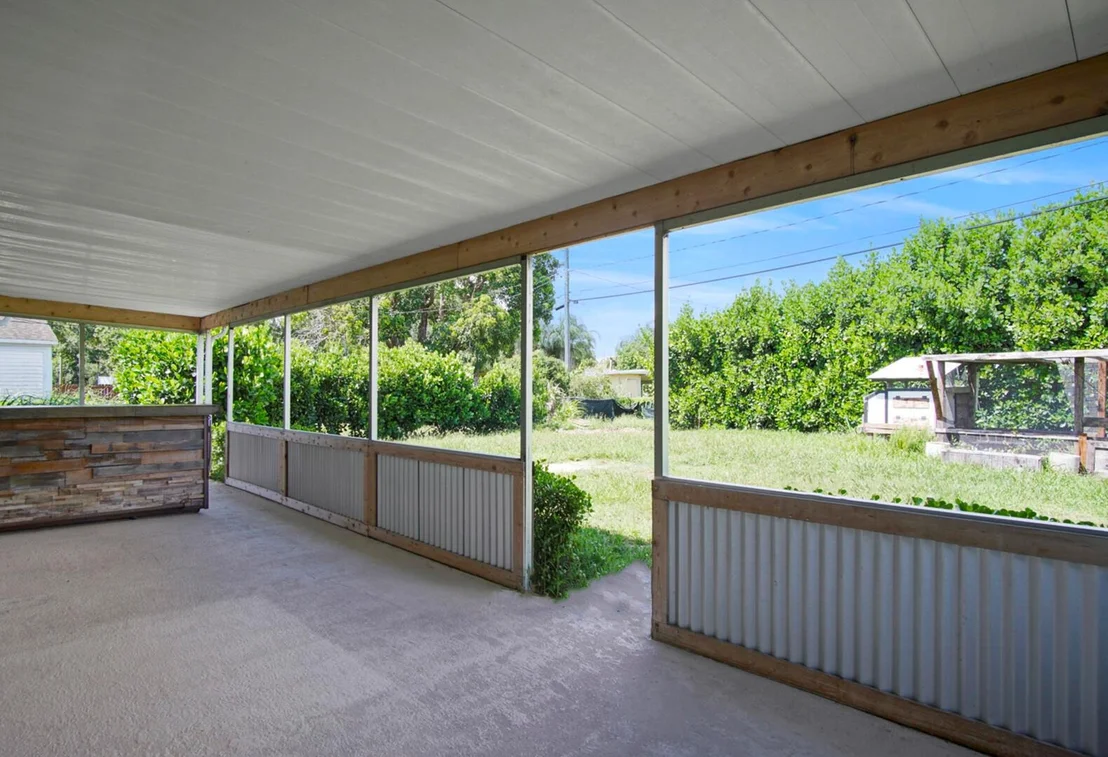 Photo of 4903 Sunset Boulevard