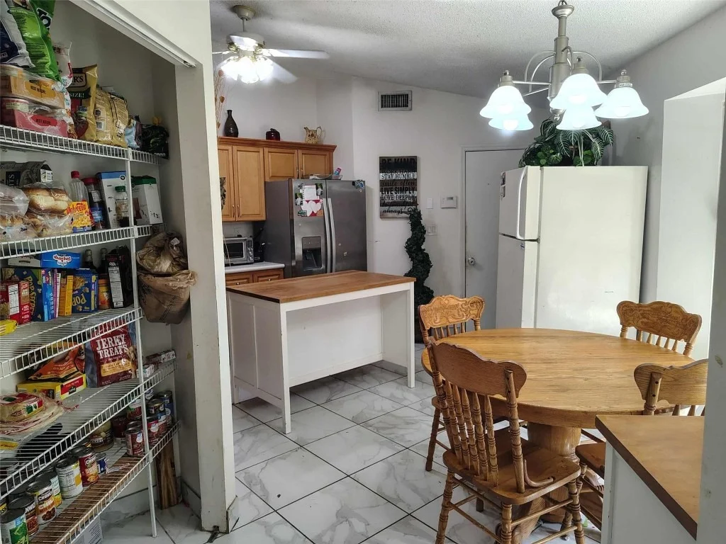 Photo of 9795 Whippoorwill Trail