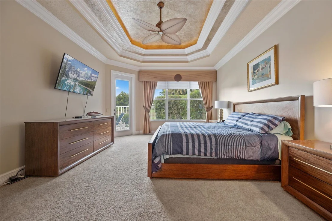 Photo of 10463 Laurel Estates Lane