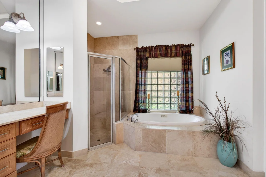 Photo of 16211 Rosecroft Terrace